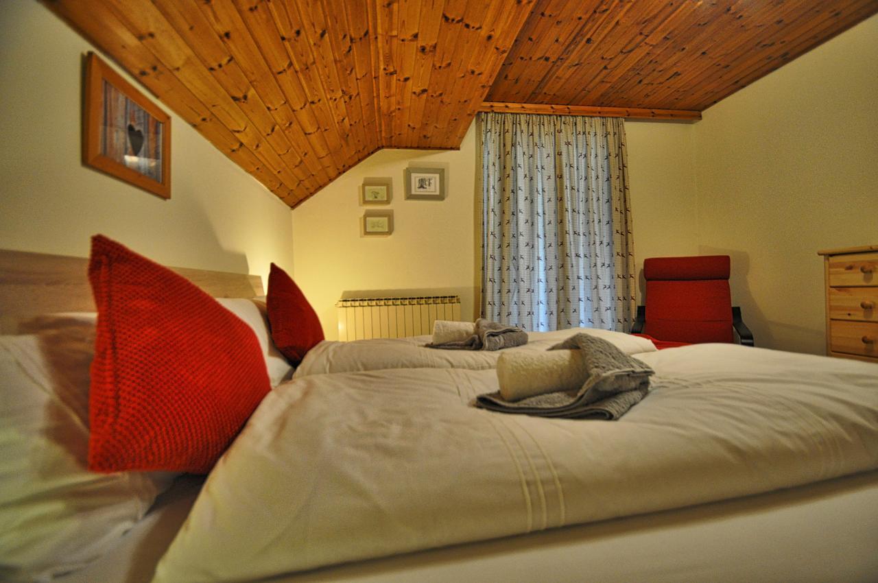 Gasthaus Chalet Mur ザンクト・ミヒャエル・イム・ルンガウ エクステリア 写真