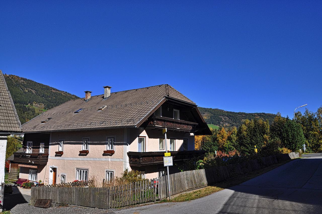 Gasthaus Chalet Mur ザンクト・ミヒャエル・イム・ルンガウ エクステリア 写真