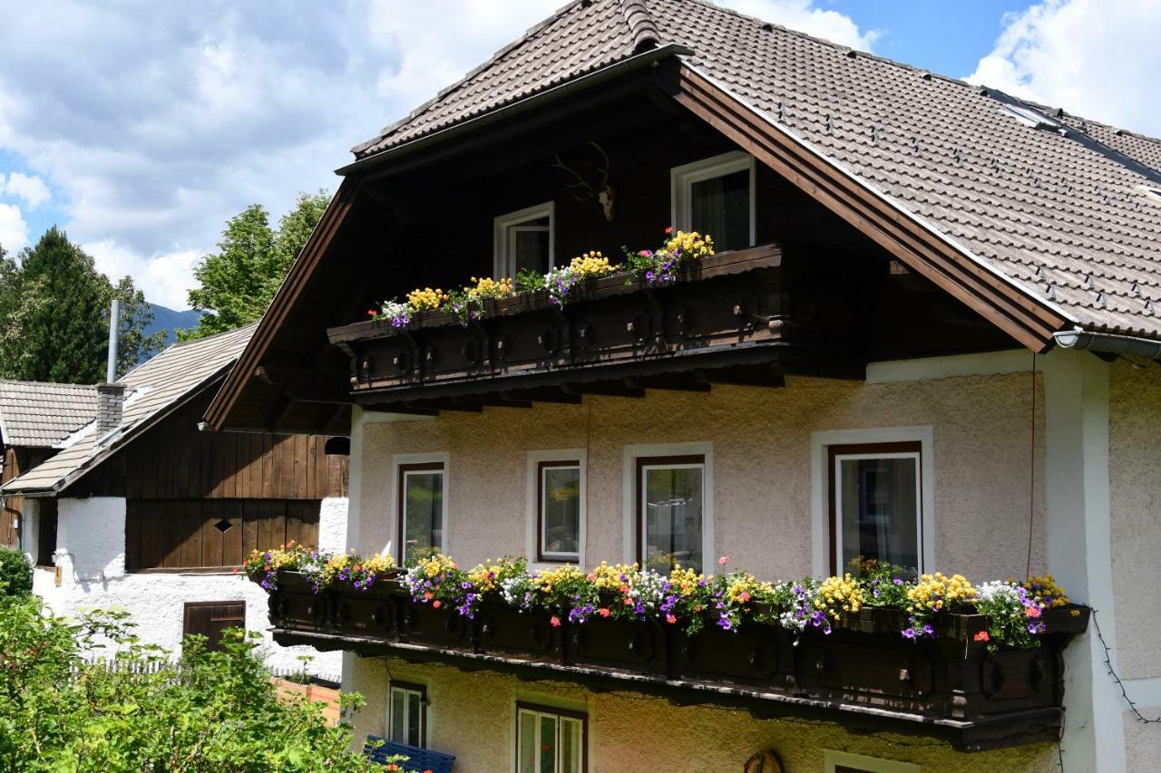 Gasthaus Chalet Mur ザンクト・ミヒャエル・イム・ルンガウ エクステリア 写真